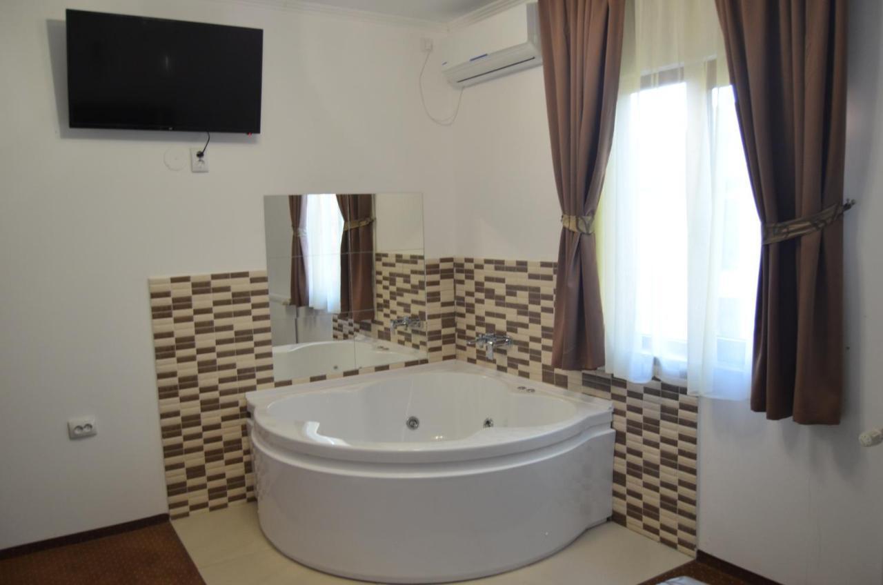 Casa Someseana Guest House Gilgau Bagian luar foto