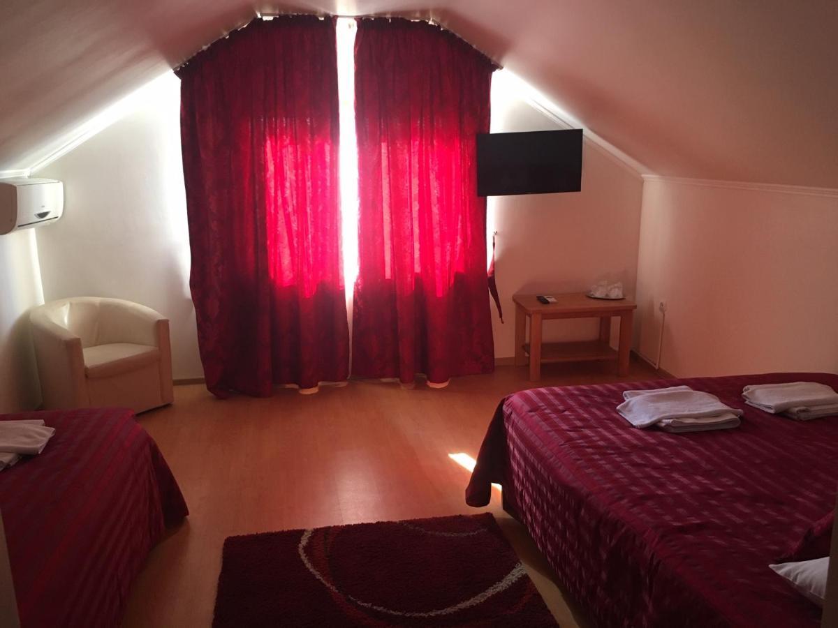 Casa Someseana Guest House Gilgau Bagian luar foto