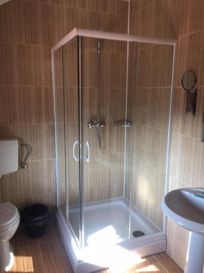 Casa Someseana Guest House Gilgau Bagian luar foto